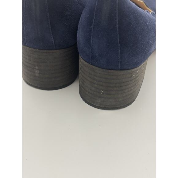 Chloé Suede Scalloped Loafers Navy Blue Suede Pumps Size 39.5 / 9.5 Block Heel - Picture 14 of 16